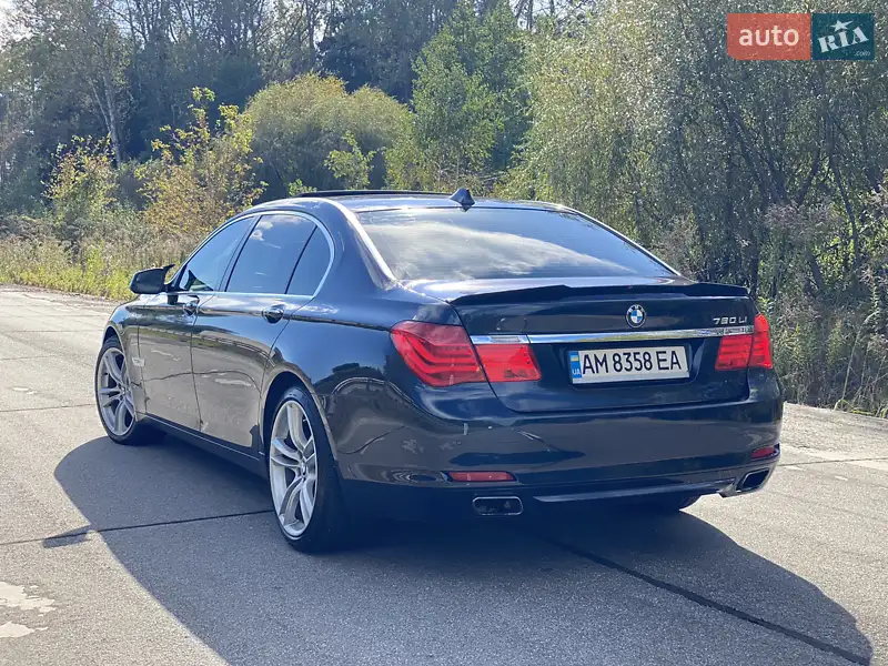 BMW 7 Series 2010