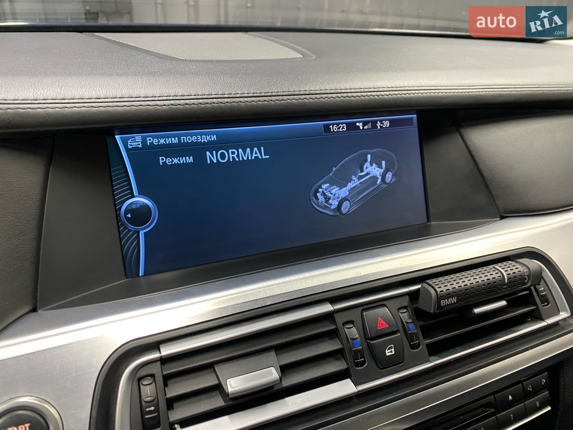 2010 BMW 7er - мініатюра 36