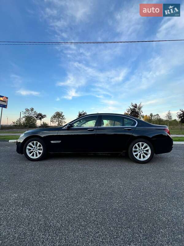Седан BMW 7 Series 2013 в Черкассах
