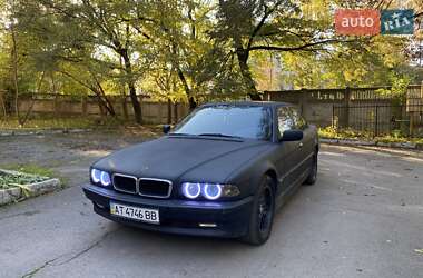 Седан BMW 7 Series 2000 в Могилів-Подільському