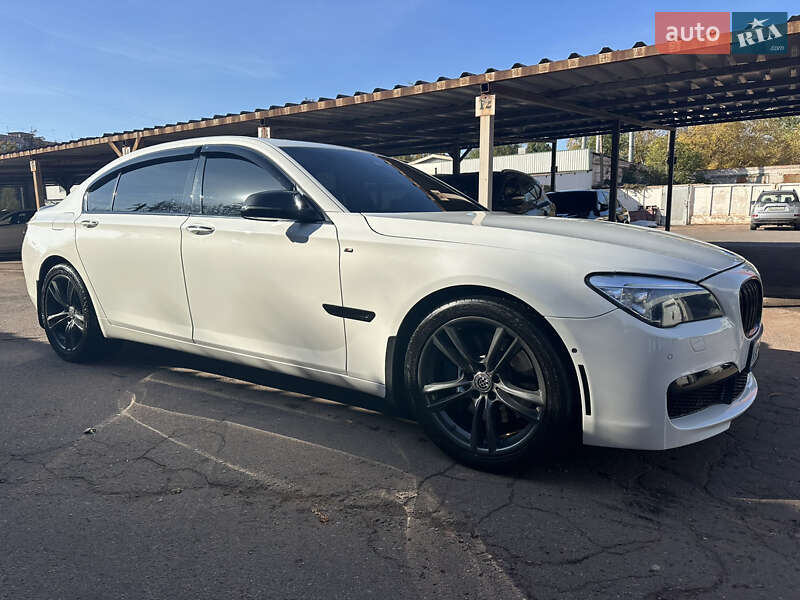 Седан BMW 7 Series 2012 в Кривому Розі