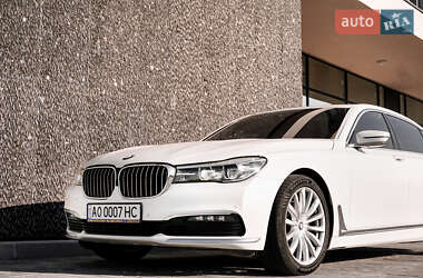 Седан BMW 7 Series 2016 в 