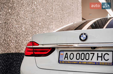 Седан BMW 7 Series 2016 в 