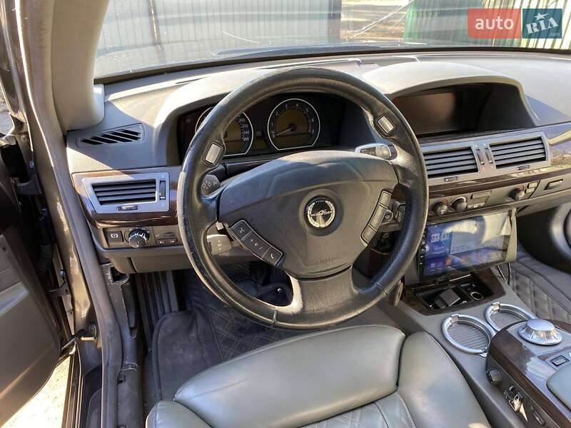Седан BMW 7 Series 2002 в Немирові