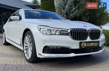 Седан BMW 7 Series 2015 в Львове