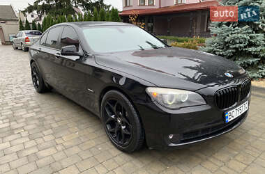 Седан BMW 7 Series 2011 в Львове