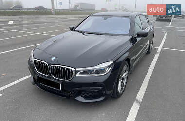 Седан BMW 7 Series 2017 в Львові