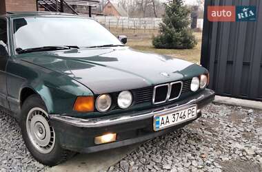 Седан BMW 7 Series 1989 в Киеве