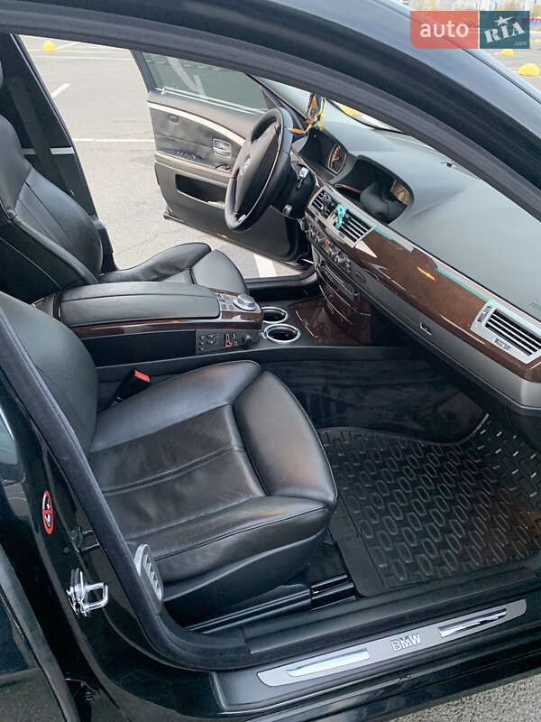 Седан BMW 7 Series 2006 в Киеве