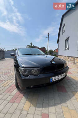 Седан BMW 7 Series 2005 в Рокитном