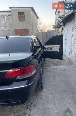 Седан BMW 7 Series 2007 в 