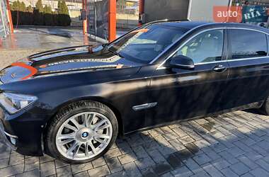 Седан BMW 7 Series 2014 в Черновцах