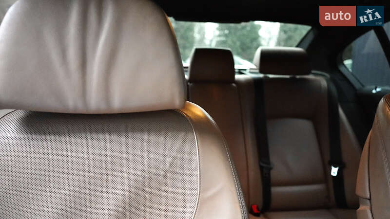 Седан BMW 7 Series 2014 в Львові