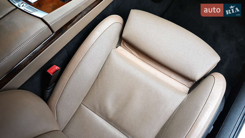 Седан BMW 7 Series 2014 в Львові