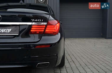 Седан BMW 7 Series 2014 в 