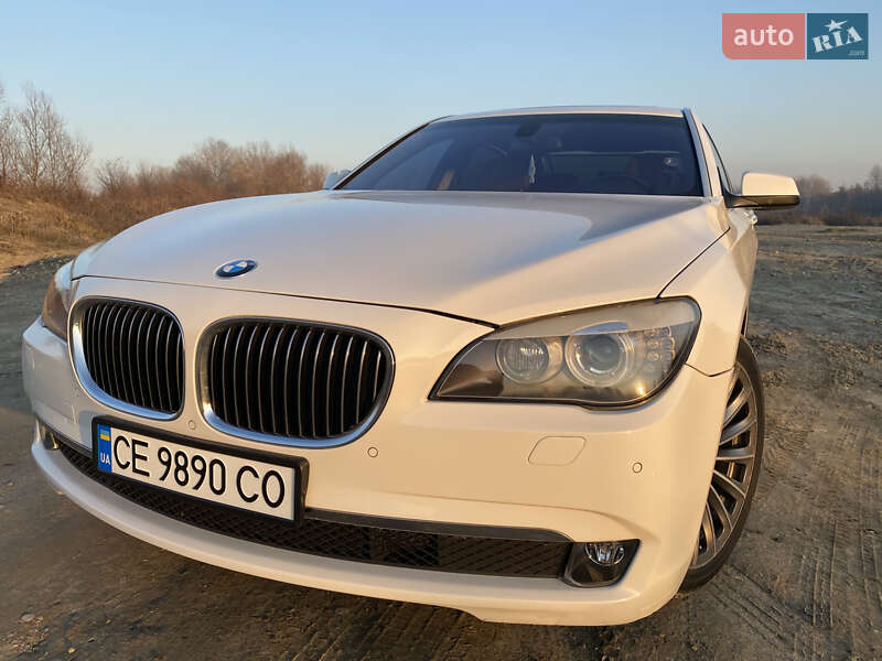 Седан BMW 7 Series 2011 в Черновцах