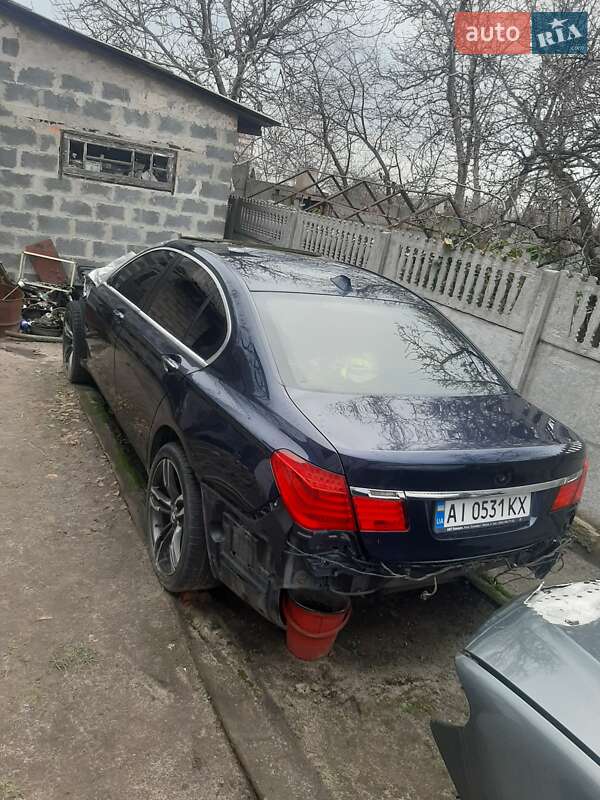 Седан BMW 7 Series 2011 в Киеве