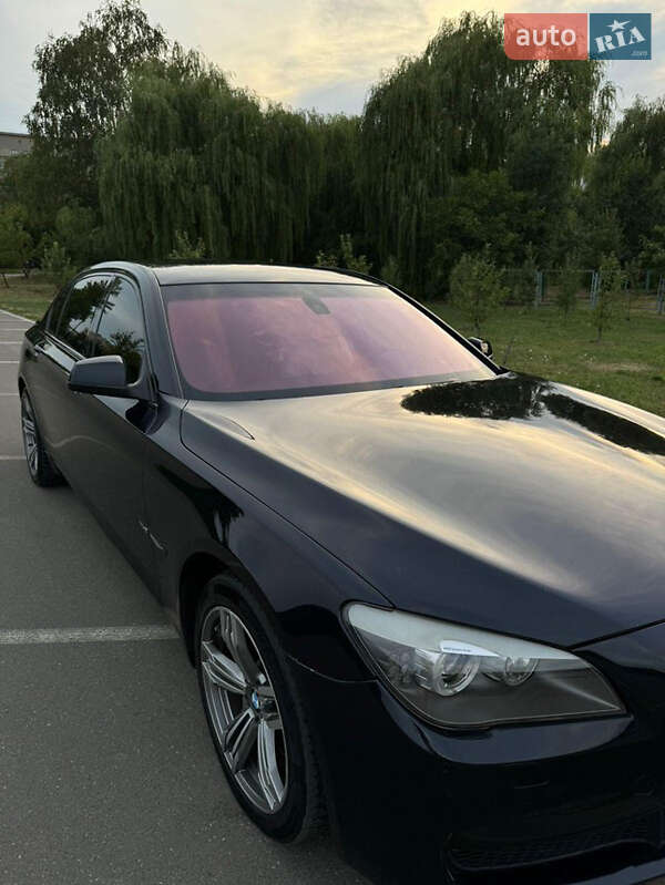 Седан BMW 7 Series 2011 в Івано-Франківську