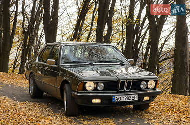 Седан BMW 7 Series 1982 в Хусті