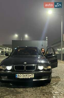 Седан BMW 7 Series 2001 в Мукачевому