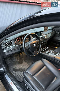 Седан BMW 7 Series 2014 в Мукачевому