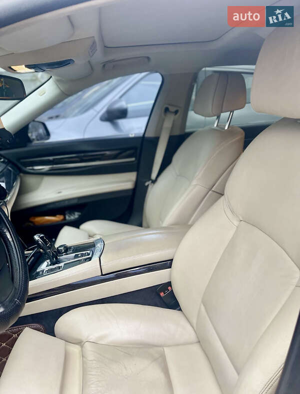 Седан BMW 7 Series 2011 в Одесі фото 12 Седан BMW 7 Series 2011 в Одесі