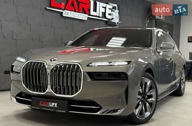 Седан BMW 7 Series 2023 в Тернополі