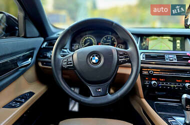 Седан BMW 7 Series 2012 в Рівному