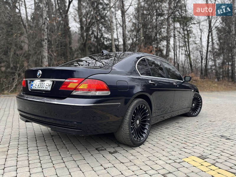 Седан BMW 7 Series 2005 в Косові