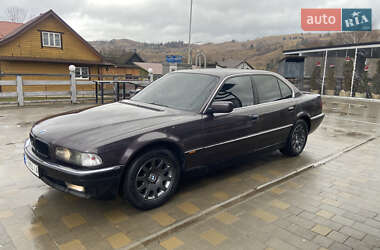 Седан BMW 7 Series 1995 в Буковеле