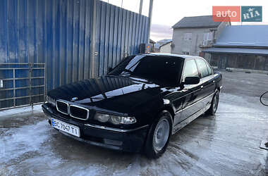 Седан BMW 7 Series 2001 в Рудки