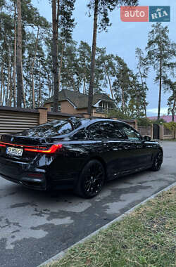 Седан BMW 7 Series 2019 в 