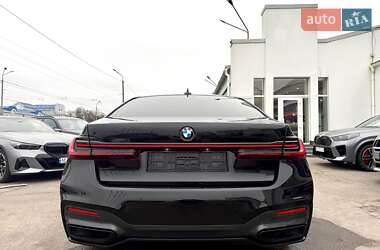 Седан BMW 7 Series 2022 в 