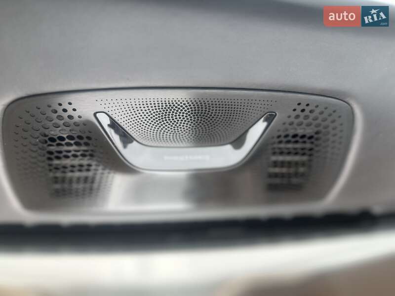 Седан BMW 7 Series 2017 в Одессе