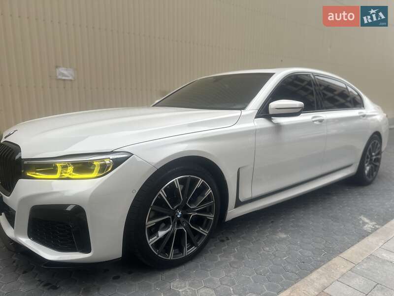 Седан BMW 7 Series 2017 в Одессе