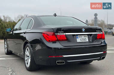 Седан BMW 7 Series 2015 в Киеве