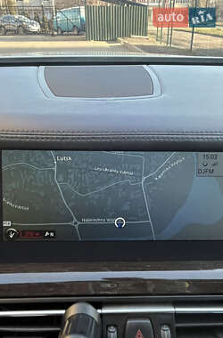 Седан BMW 7 Series 2010 в 