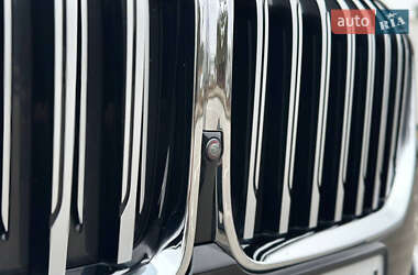 Седан BMW 7 Series 2019 в 