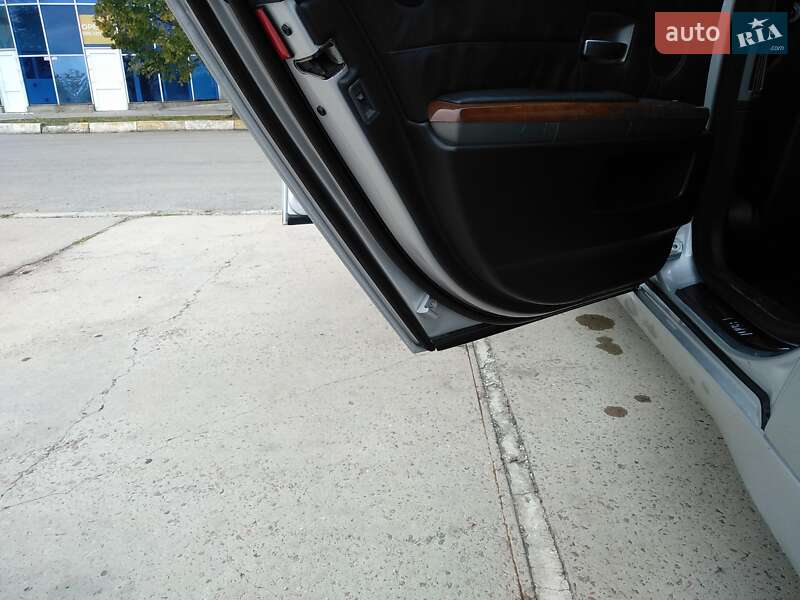 Седан BMW 7 Series 2004 в Херсоні