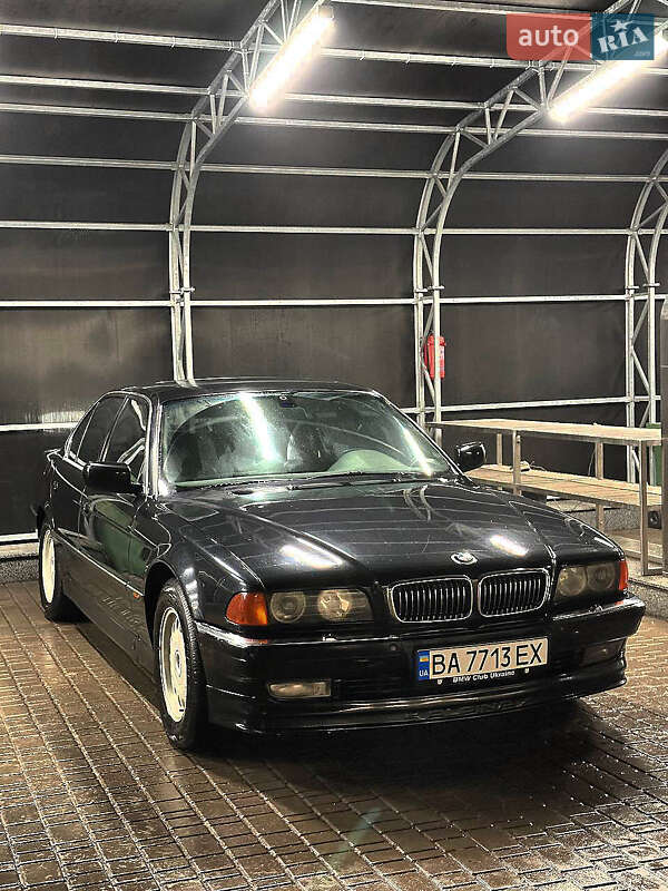 Седан BMW 7 Series 1997 в Кропивницком