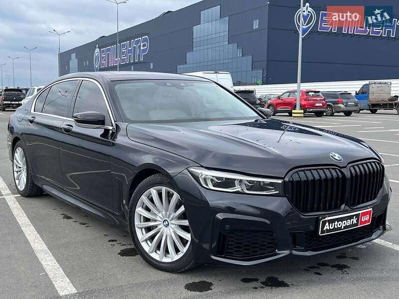 Седан BMW 7 Series 2018 в Львові