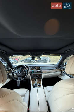 Седан BMW 7 Series 2013 в Чернівцях