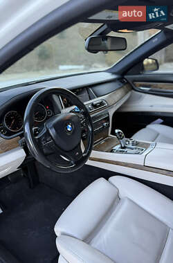 Седан BMW 7 Series 2013 в Чернівцях