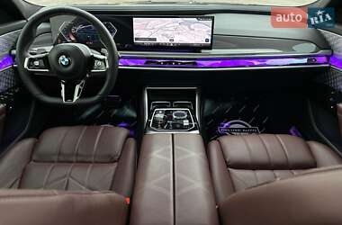 Седан BMW 7 Series 2023 в Киеве