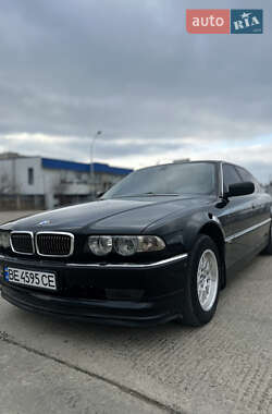 Седан BMW 7 Series 2000 в Одесі