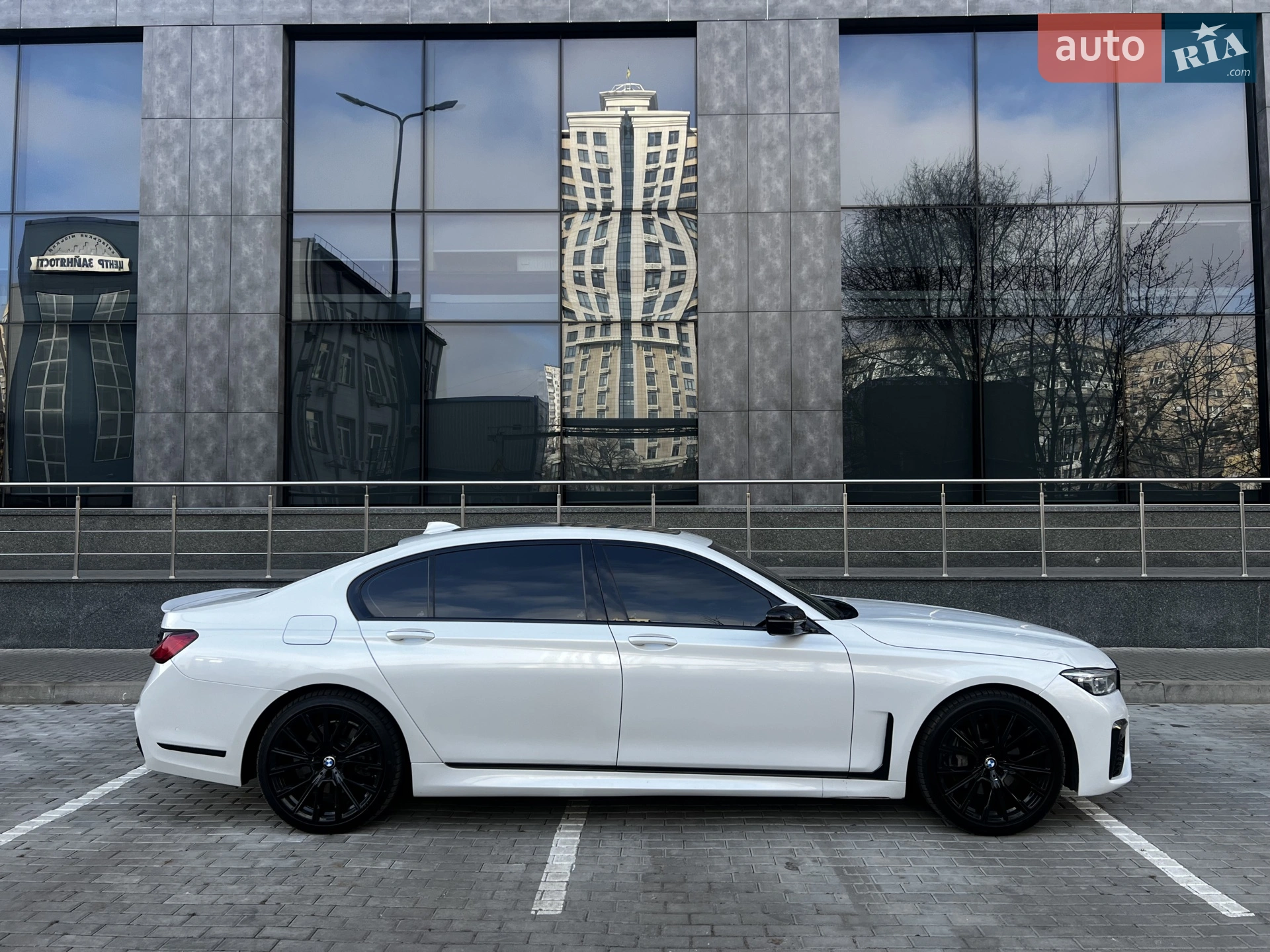 2017 BMW 7er - мініатюра 9