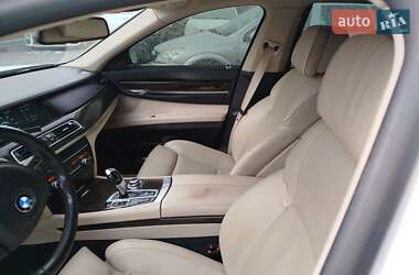 Седан BMW 7 Series 2011 в Ровно