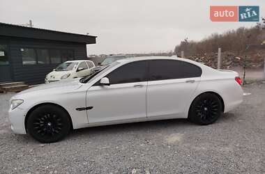 Седан BMW 7 Series 2011 в Ровно