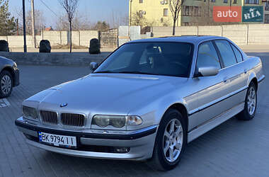 Седан BMW 7 Series 2001 в Рівному