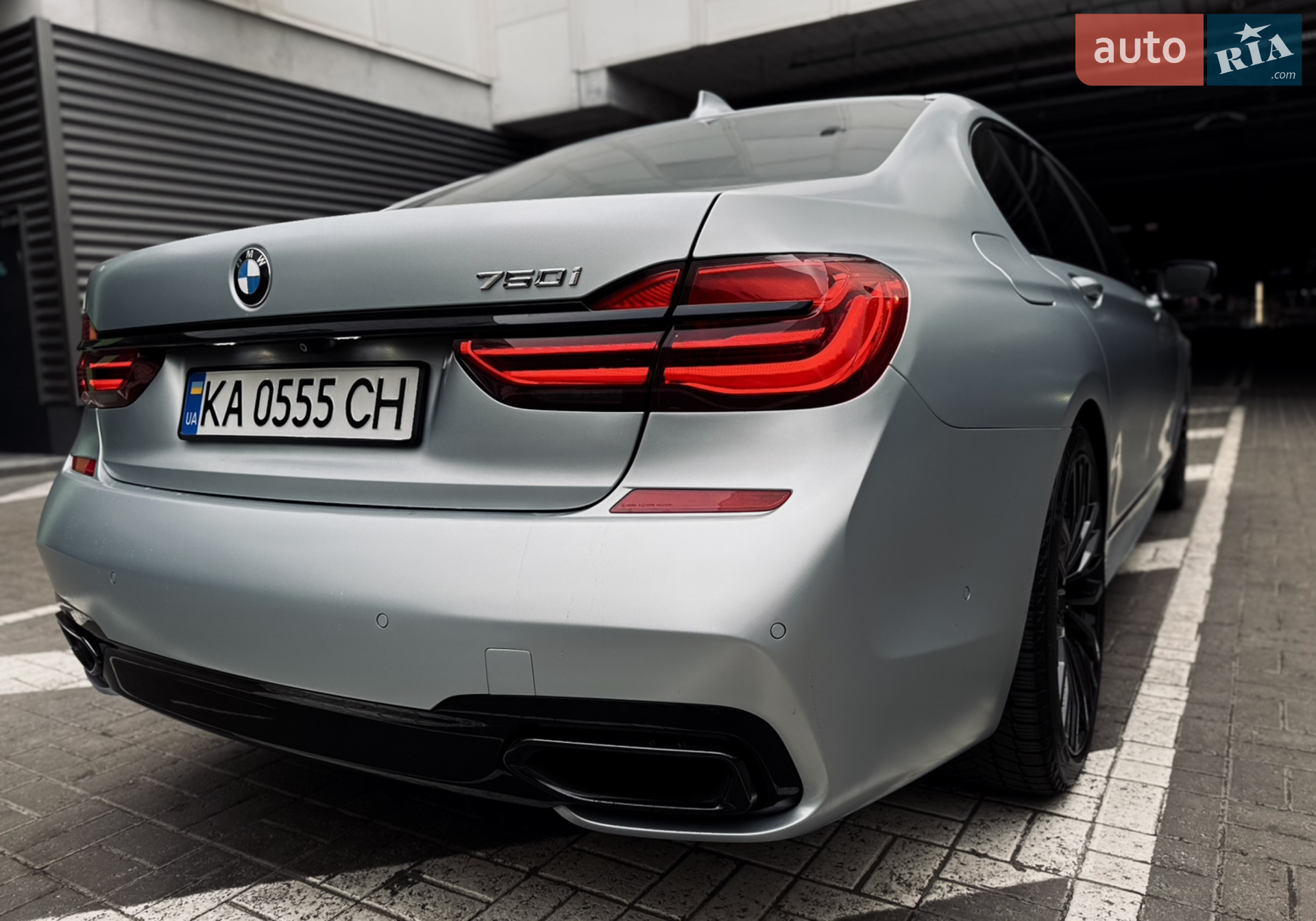 2017 BMW 7er - мініатюра 18